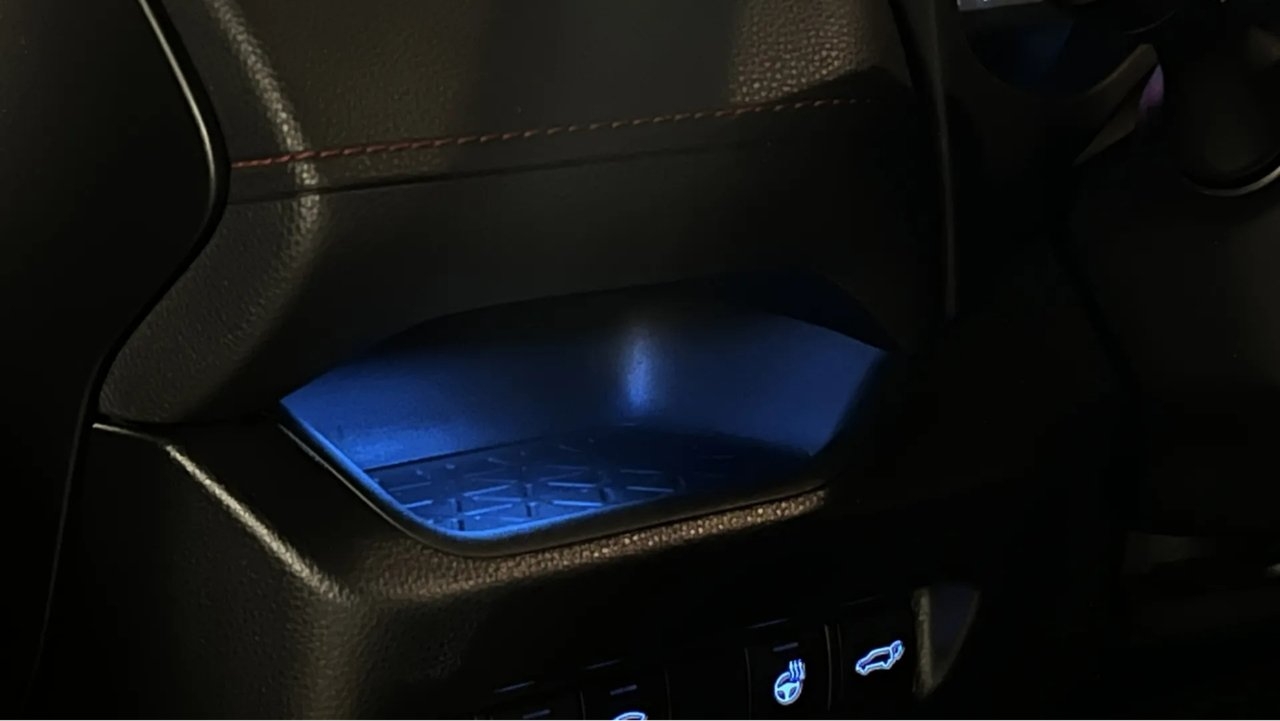 Toyota RAV4 2021, bild 7/8