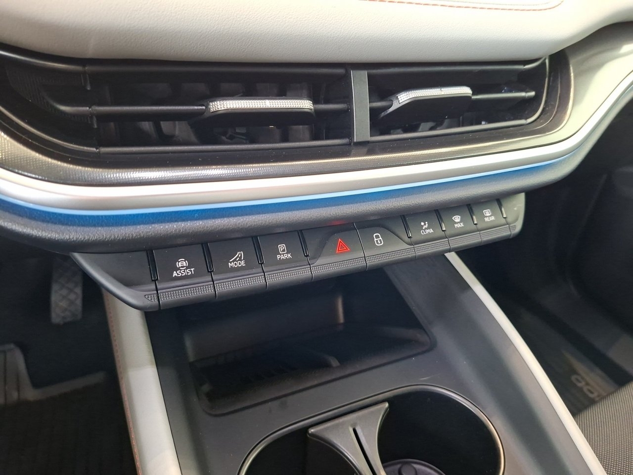 Skoda Elroq 85x 2026, bild 6/16