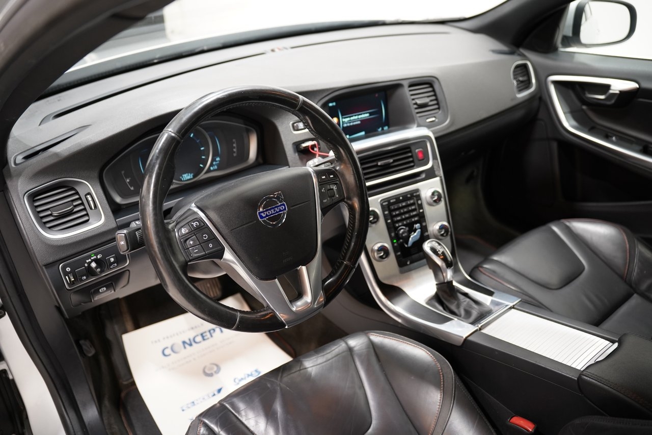 Volvo V60 D4 AWD 181hk Ocean Race 181hk 2015, bild 6/10