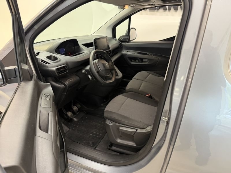 Peugeot Partner 2019, bild 6/7