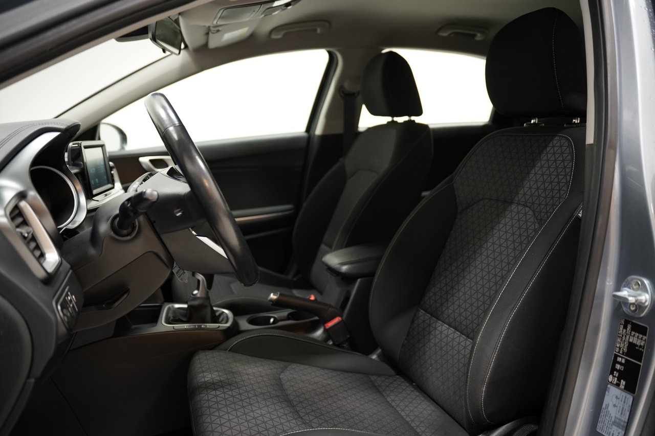 Kia Ceed 2019, bild 7/10