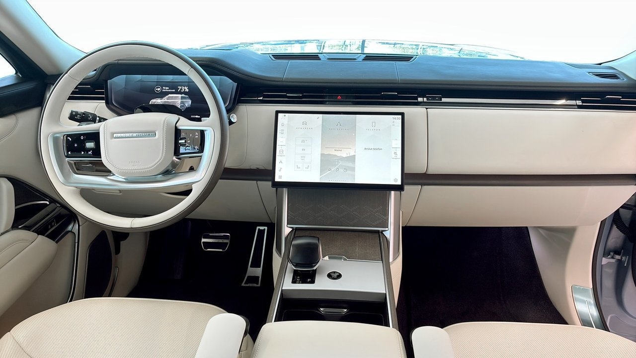 Land Rover Range Rover P550e SV 2026, bild 4/9