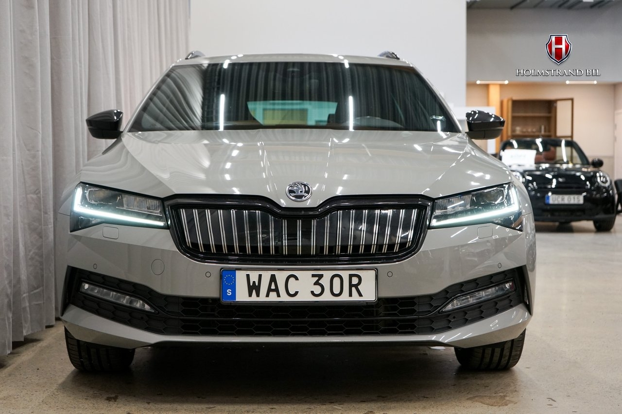 Skoda Superb 2023, bild 6/25
