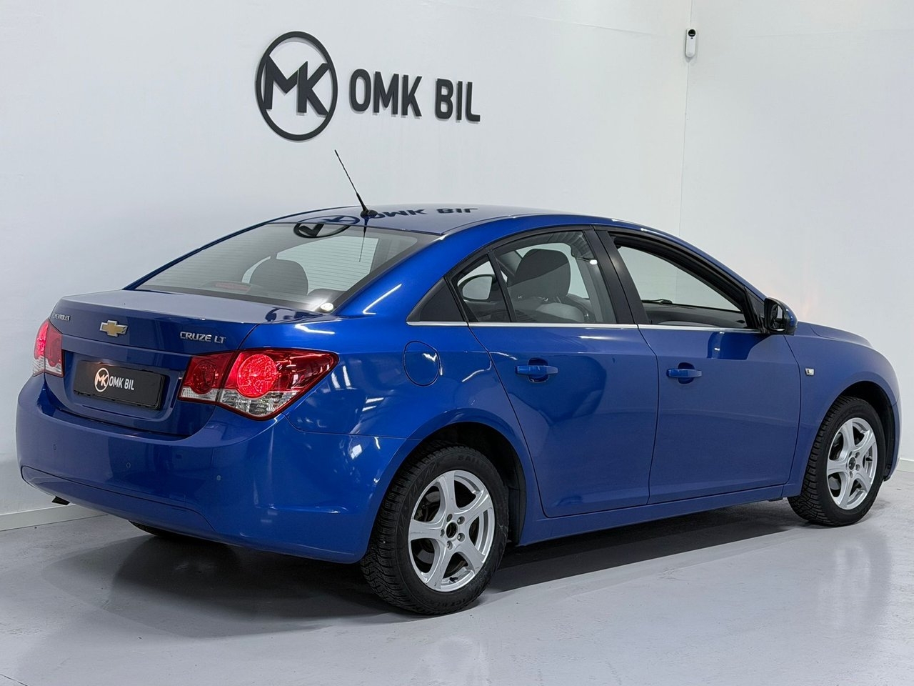 Chevrolet Cruze 2011, kuva 3/10