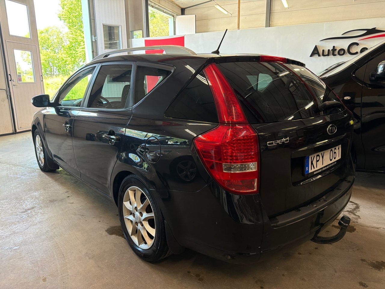 Kia Ceed cee'd_sw 1.6 CRDi ECO Euro 4 2010, kuva 5/10