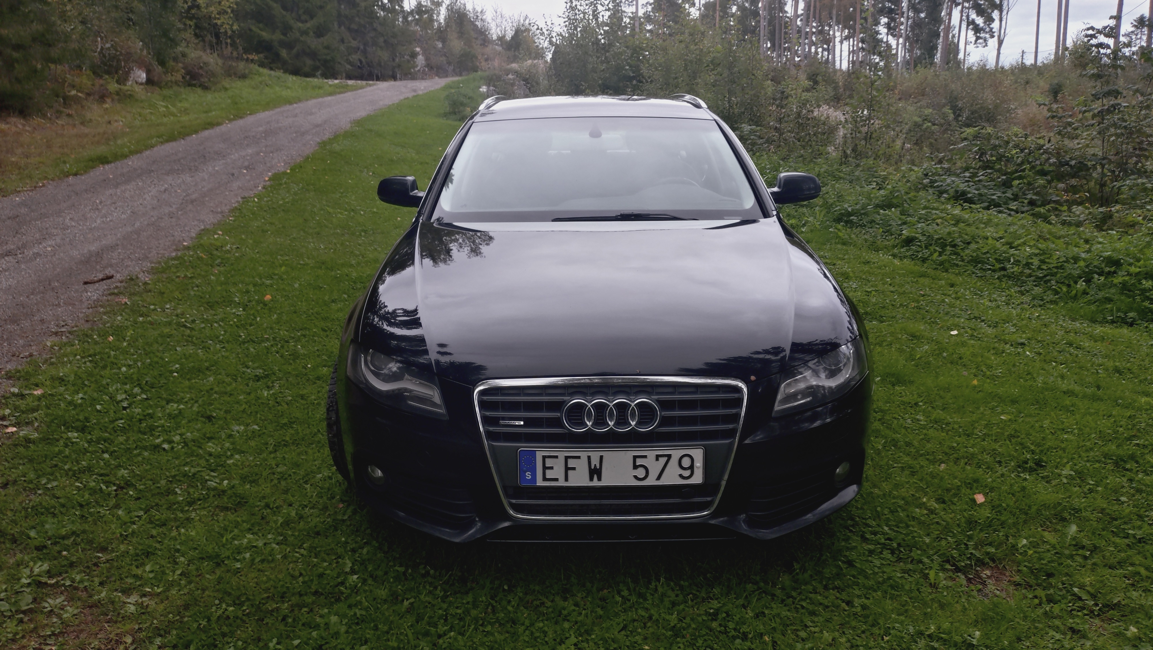Audi A4 2011, photo 2/8