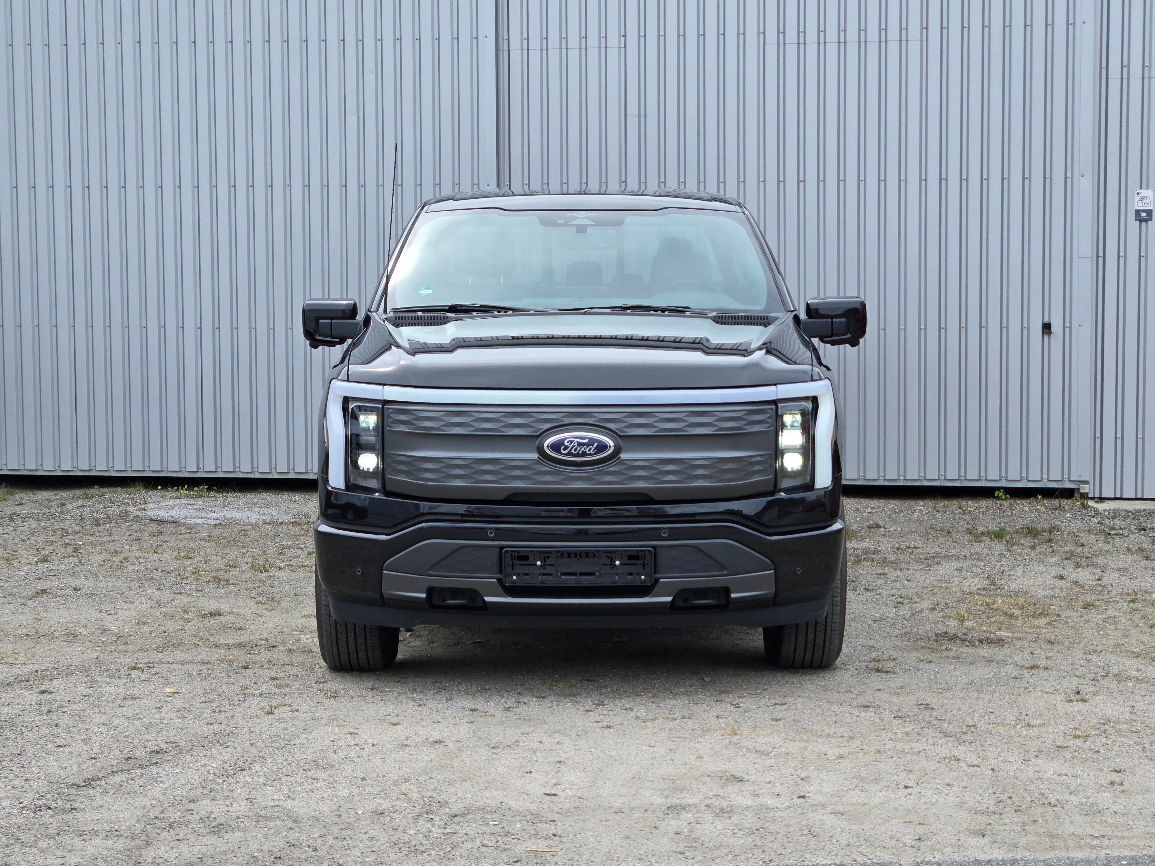 Ford F-150 Lightning Lariat 2023, bild 2/10
