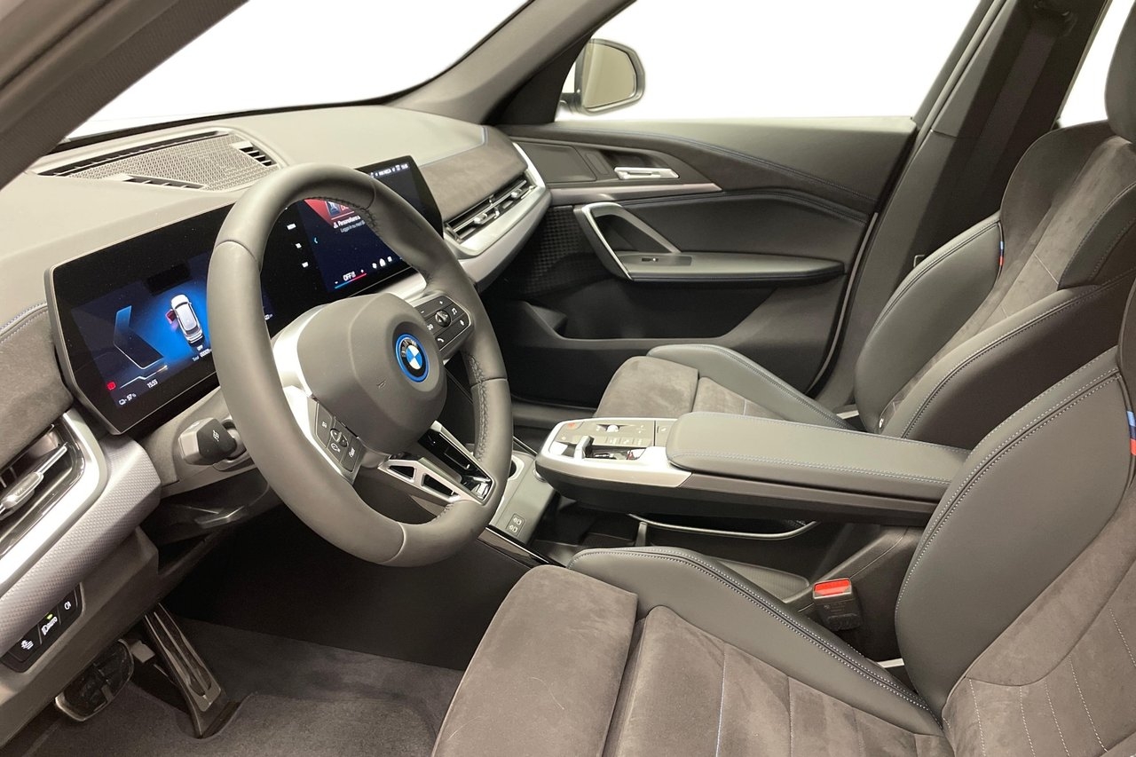 BMW iX1 2026, kuva 7/10