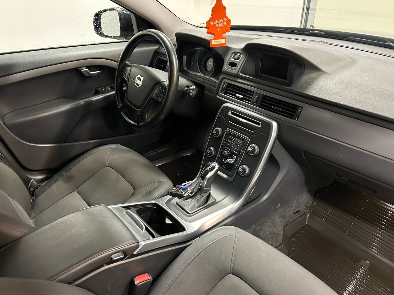 Volvo V70 T4 Powershift Kinetic Euro 5 2014, bild 6/9