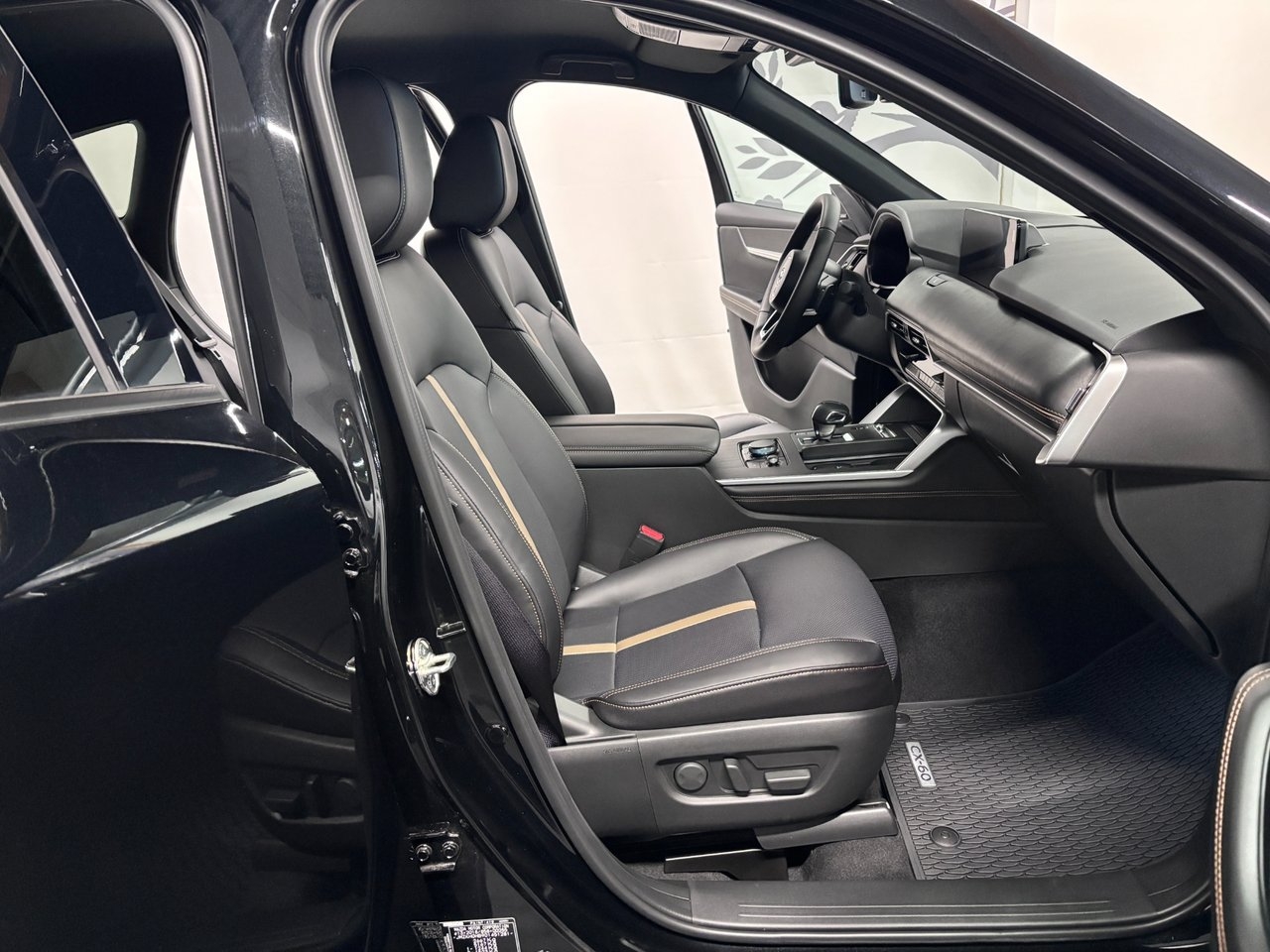 Mazda CX-60 2026, photo 7/10