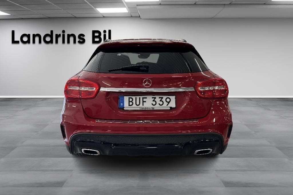 Mercedes-Benz GLA 2017, photo 5/10