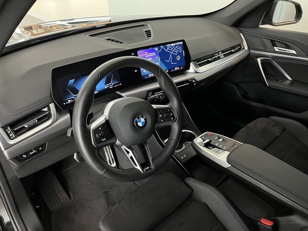 BMW X1 2025, photo 6/10