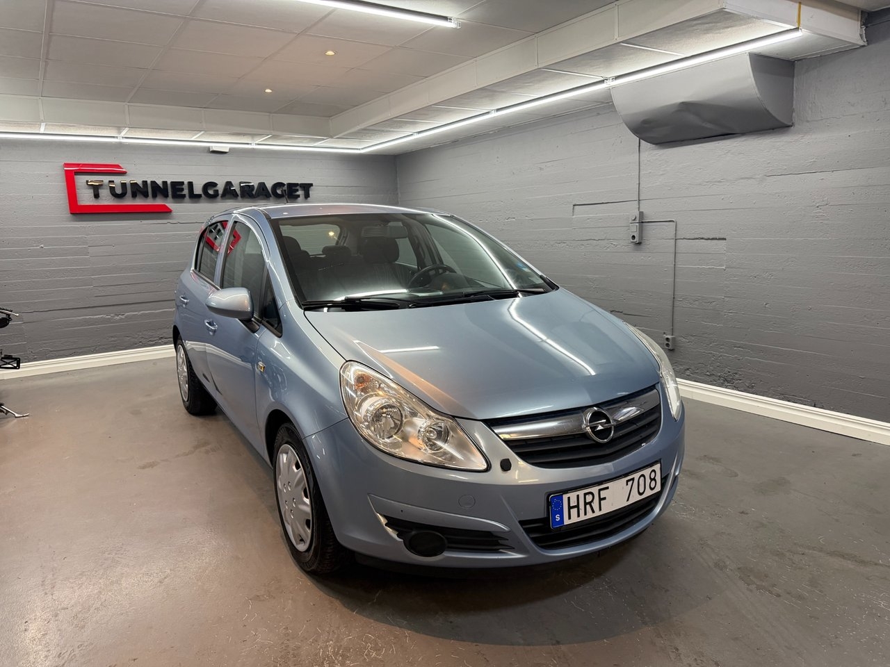 Opel Corsa 2009, kuva 2/10
