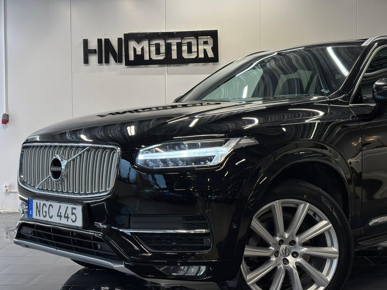 Volvo XC90 D5 AWD Inscription 7Sits 2017, bild 2/10