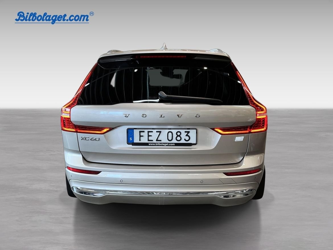 Volvo XC60 Recharge T6 Core Bright 2024, photo 5/9