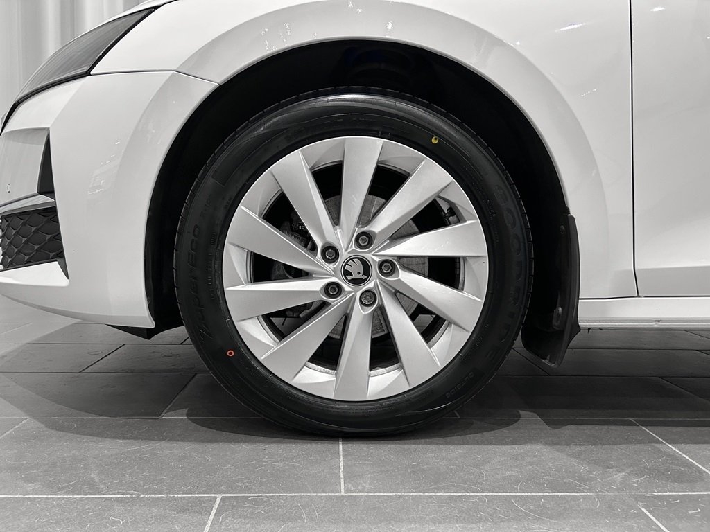 Skoda Octavia Combi TDI 150hk DSG 2025, bild 6/10