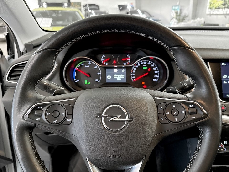 Opel Grandland X 2020, kuva 7/10