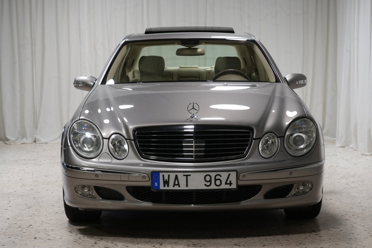 Mercedes-Benz E 500 7G-Tronic 2004, bild 3/23