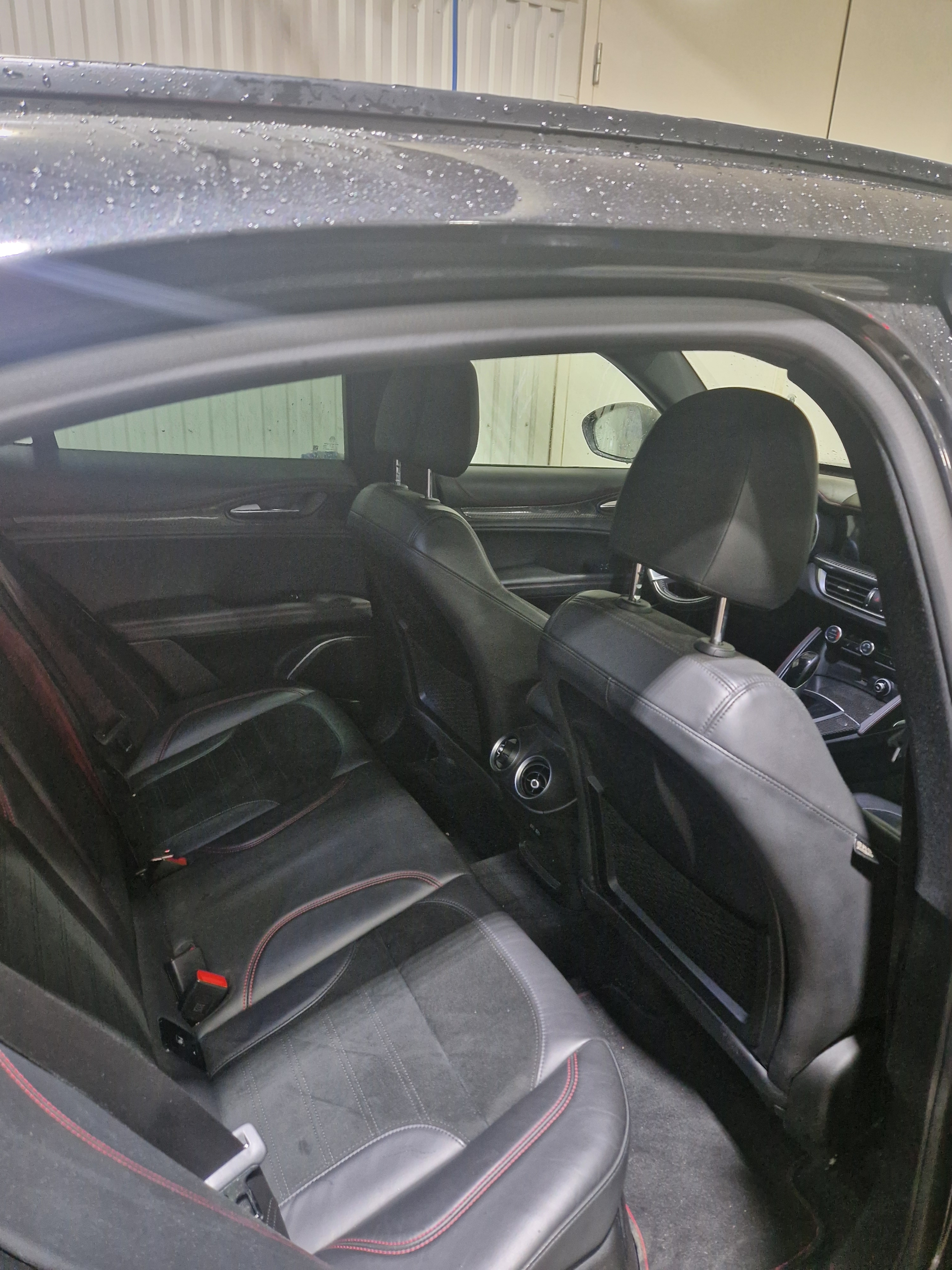 Alfa Romeo Stelvio 2019, bild 3/4