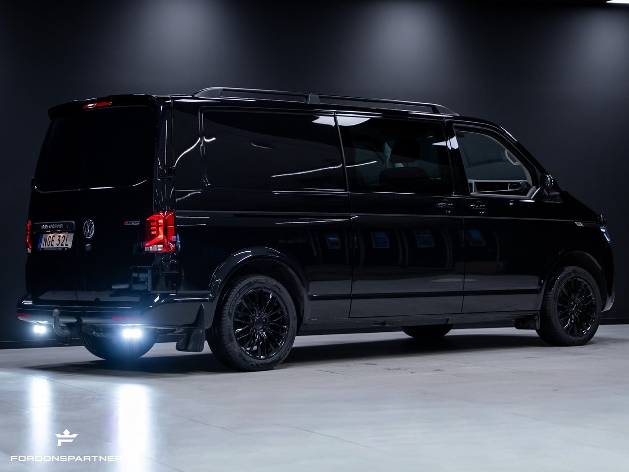Volkswagen Transporter 2023, bild 7/10