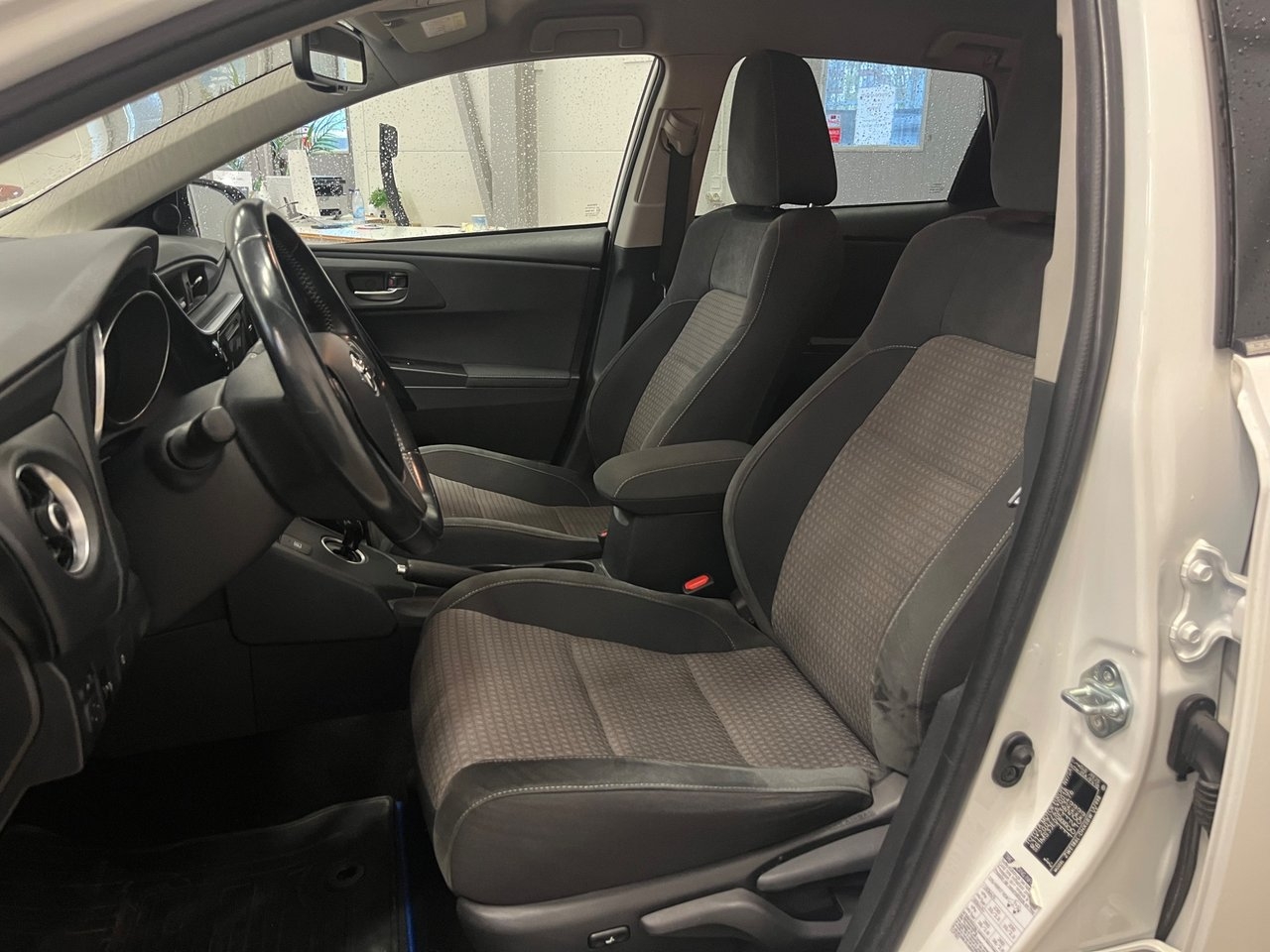 Toyota Auris 2018, bild 6/10