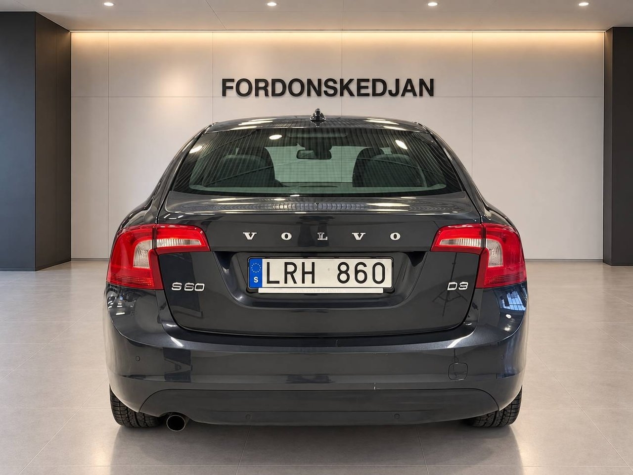 Volvo S60 D3 Geartronic 2011, kuva 5/18