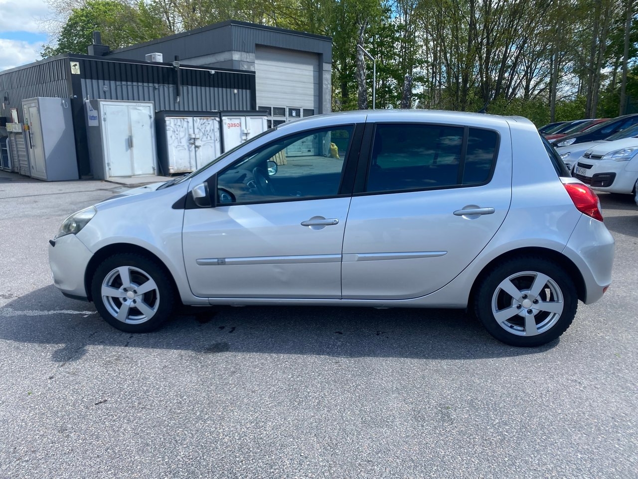 Renault Clio 5-dörrars Halvkombi 2011, bild 5/10