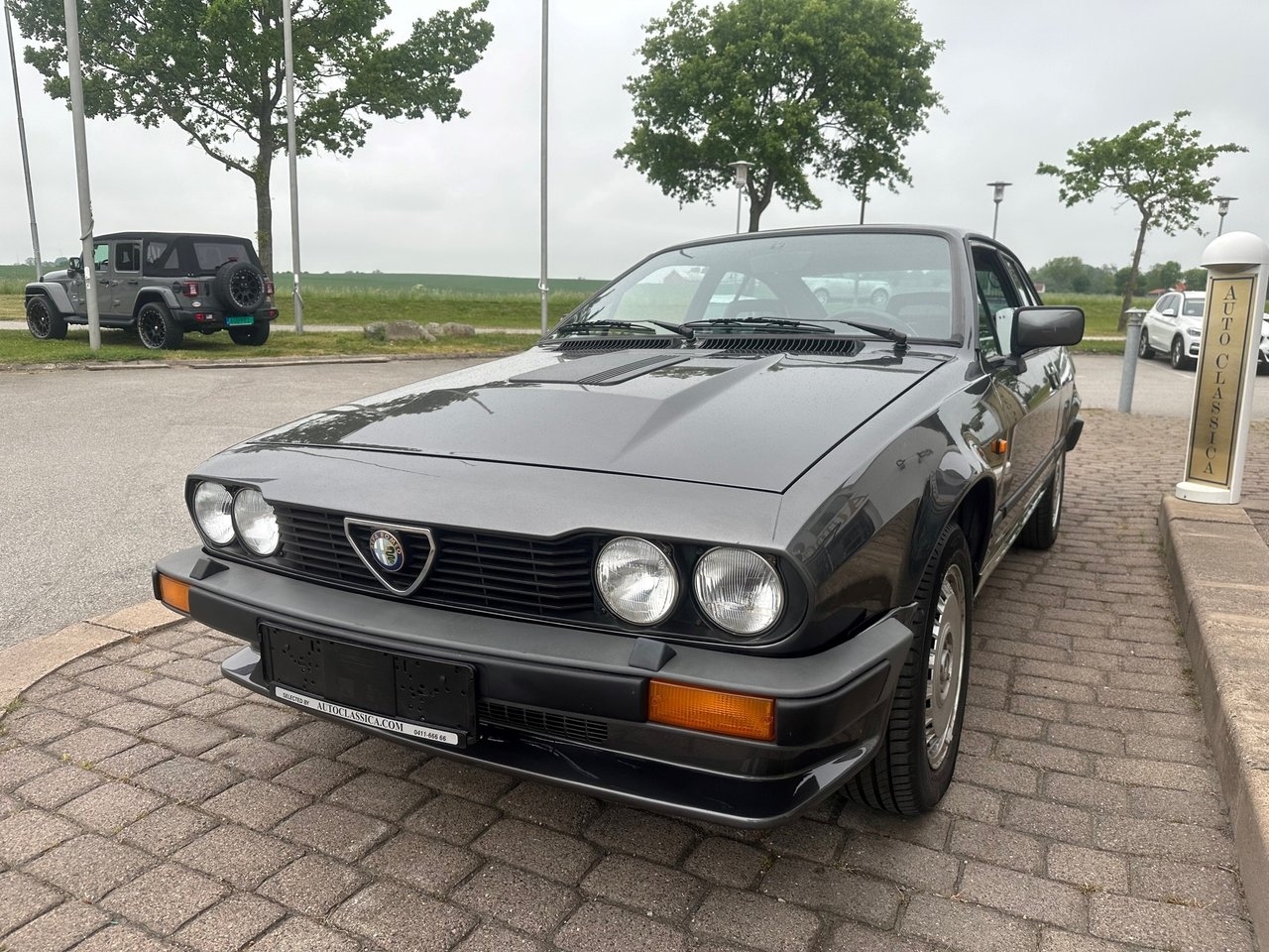 Alfa Romeo GTV 6 2.5 V6 1985, kuva 3/9