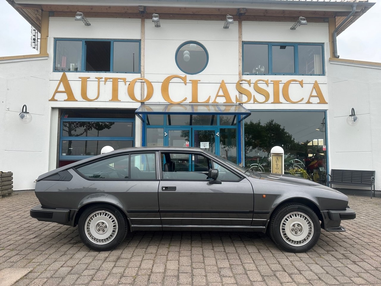Alfa Romeo GTV