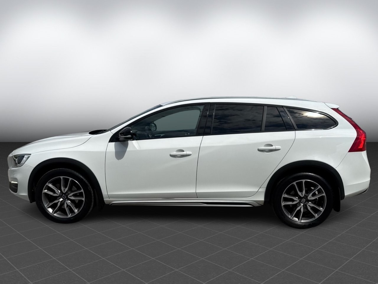 Volvo V60 Cross Country 2018, bild 4/15