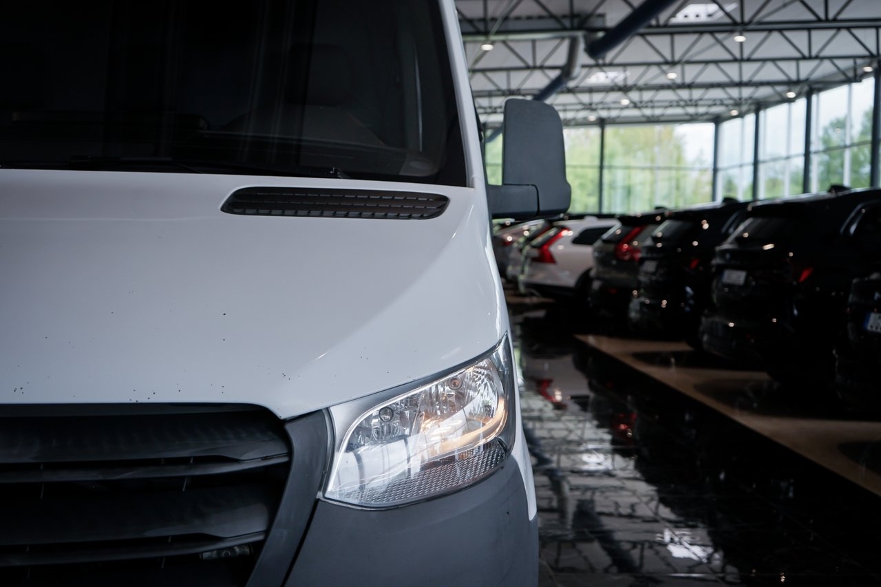Mercedes-Benz Sprinter 2020, bild 4/10