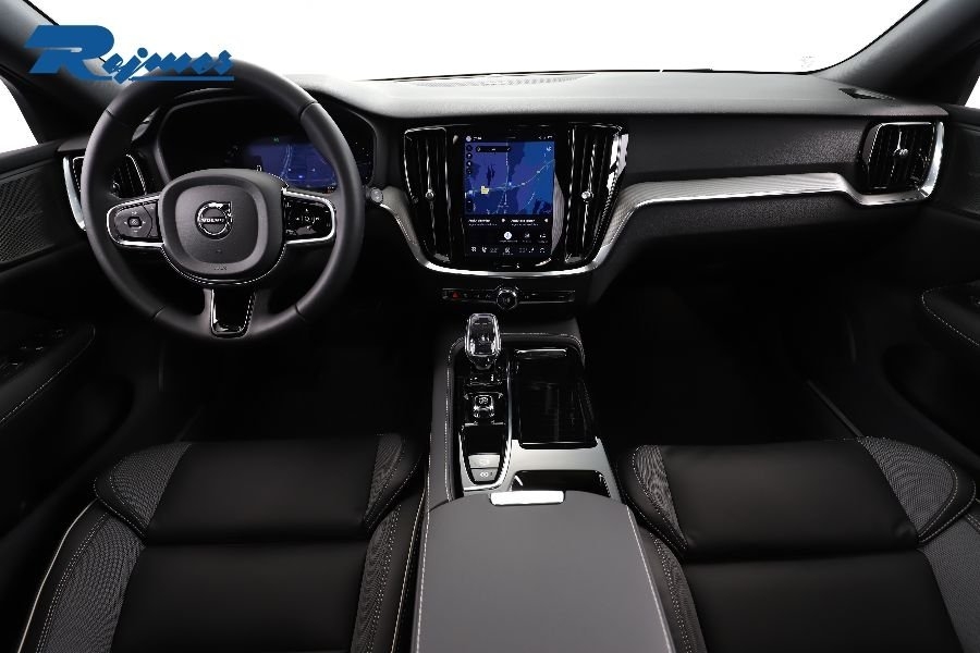 Volvo V60 T6 Plus Dark Nordic Edition 2027, bild 2/31