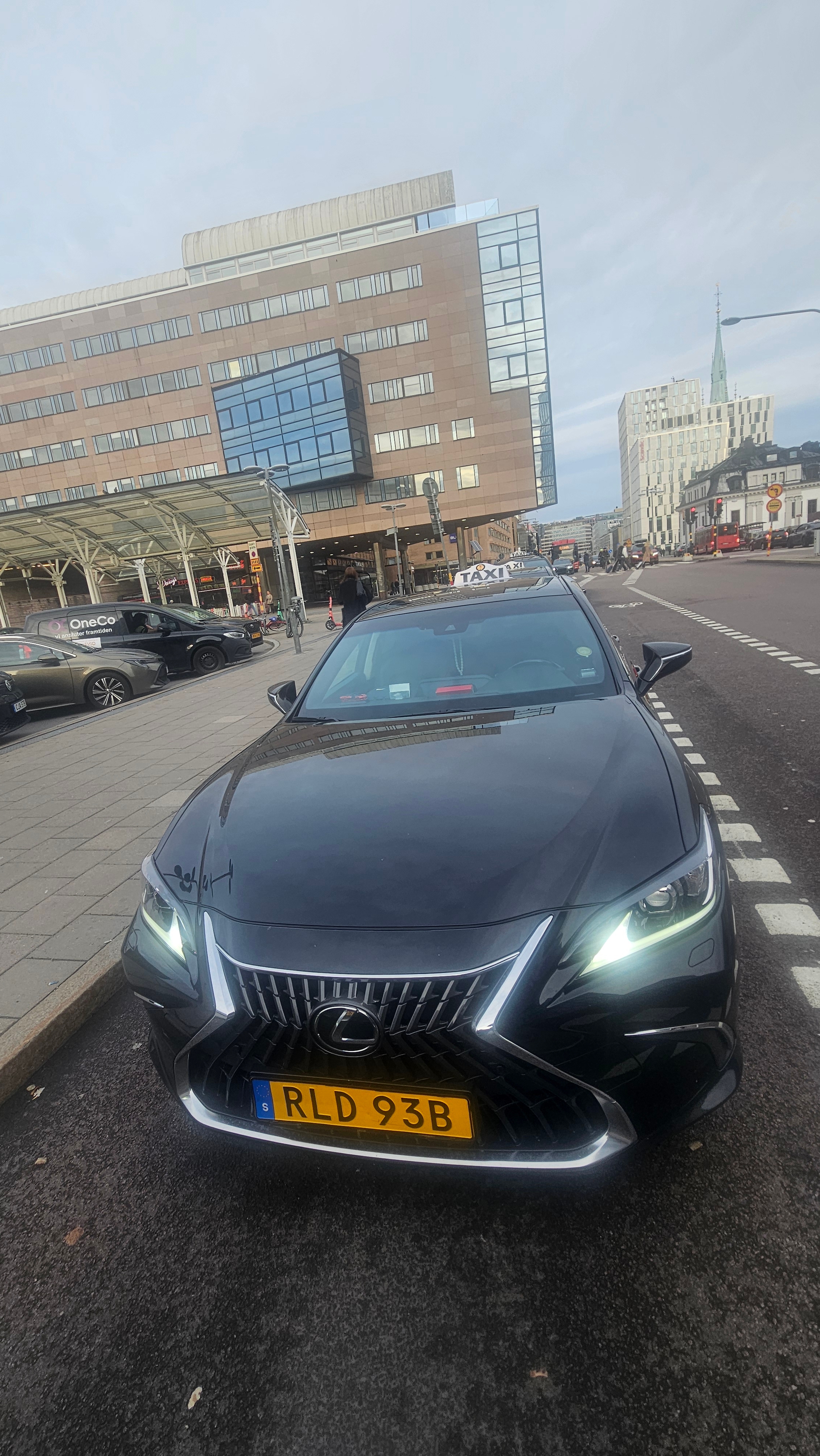 Lexus ES 300h 2023, bild 5/9