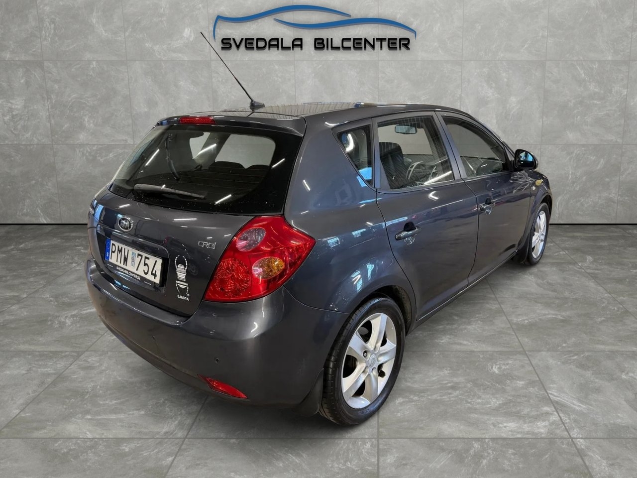 Kia Ceed cee'd 1.6 CRDi 2008, photo 6/14