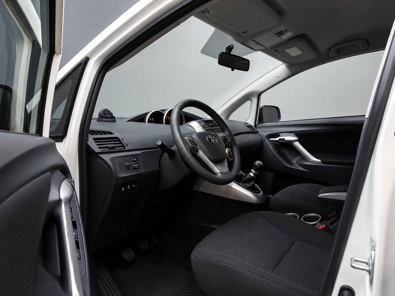 Toyota Verso 2012, bild 7/10