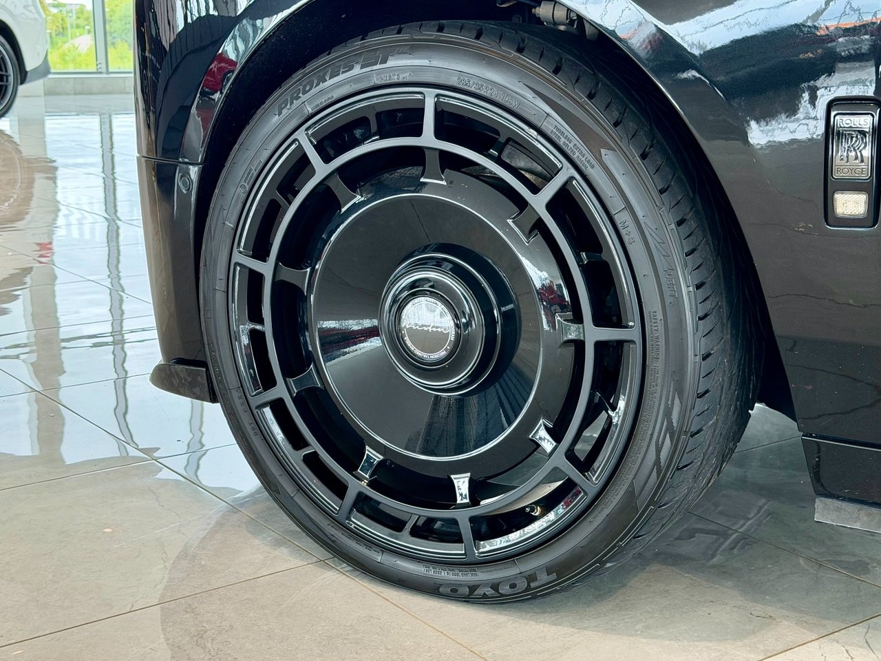 Rolls-Royce Phantom 2019, bild 6/10