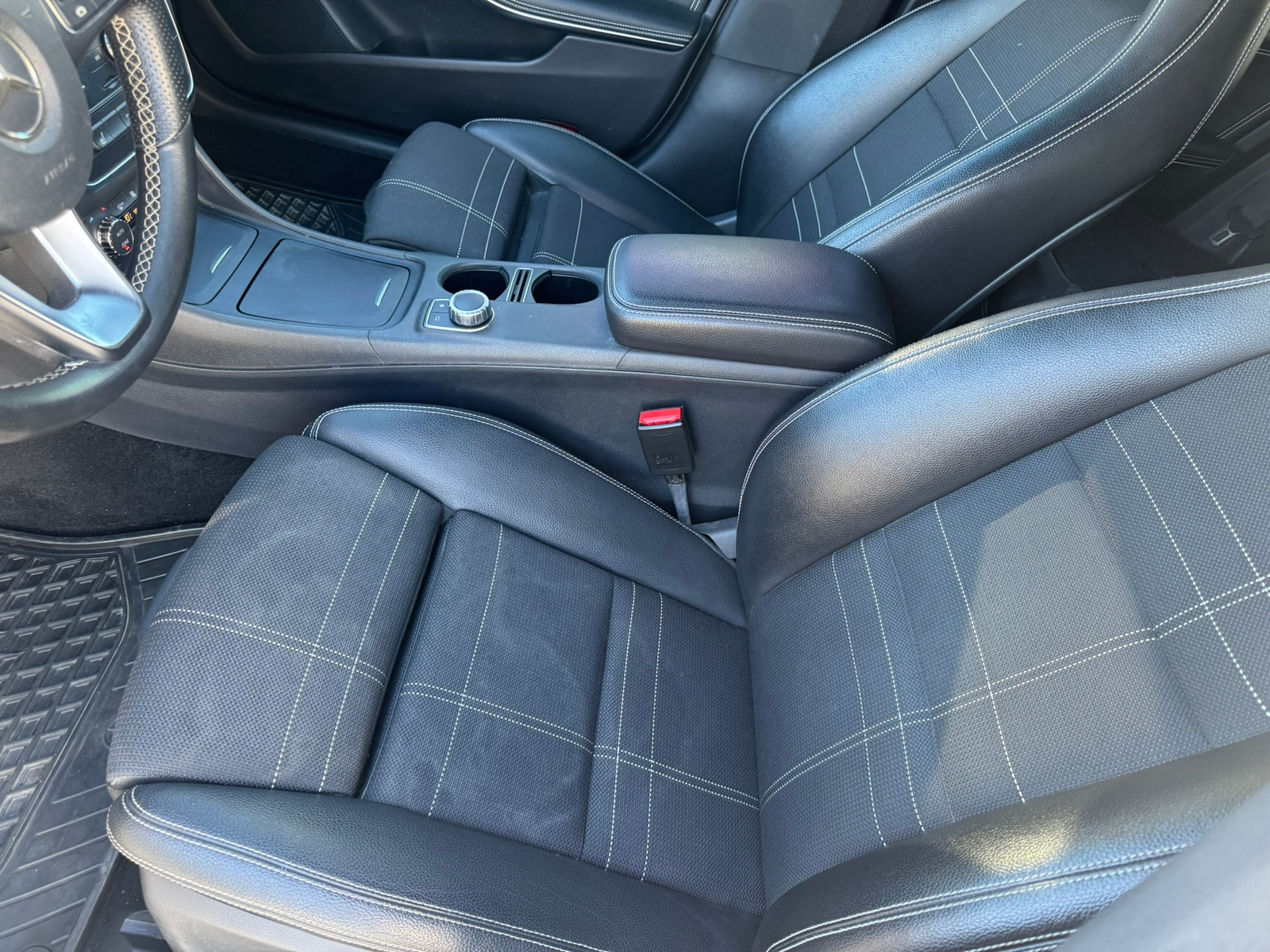 Mercedes-Benz CLA 2016, bild 6/7