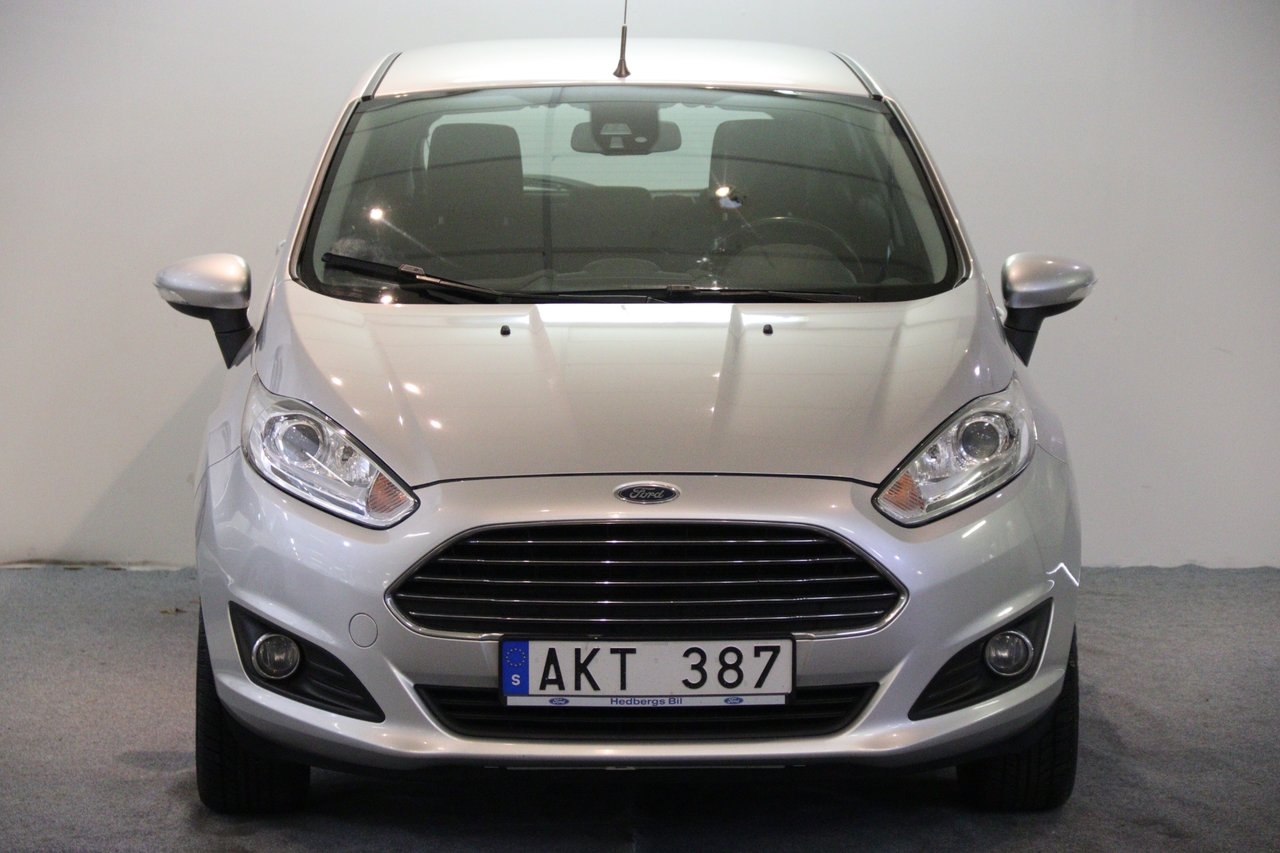Ford Fiesta 2014, bild 2/10