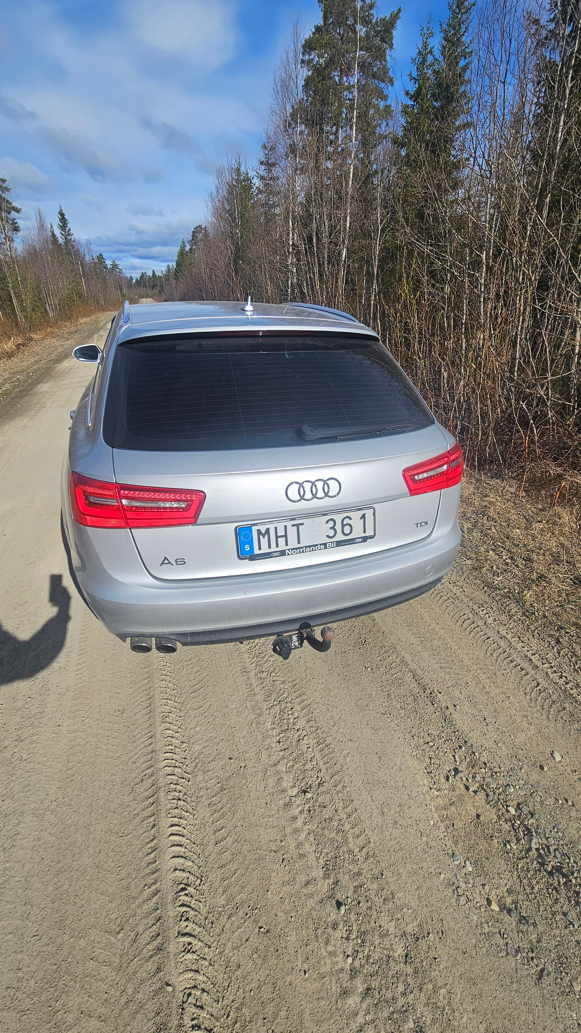 Audi A6 2.0 TDI 2012, bild 4/5