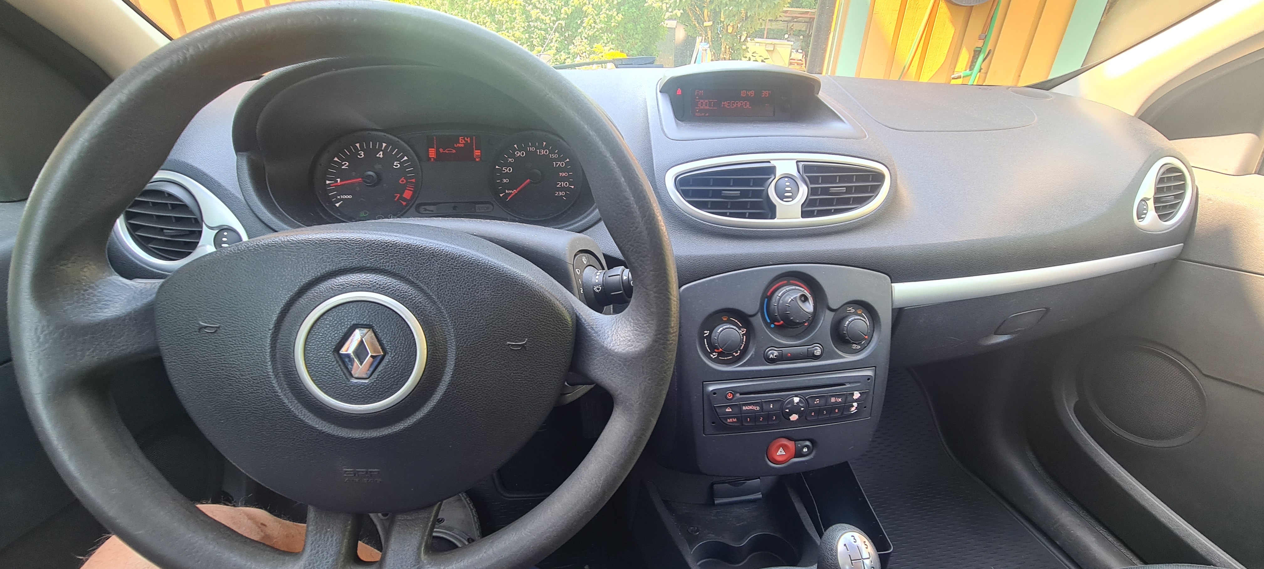 Renault Clio 2009, bild 3/5