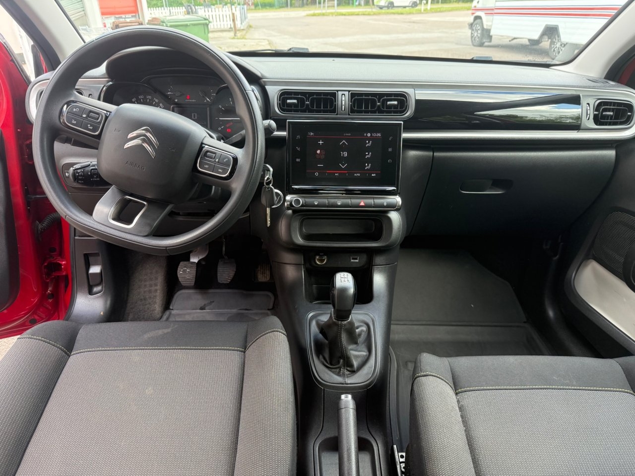 Citroen C3 1.2 PureTech 2021, bild 7/8