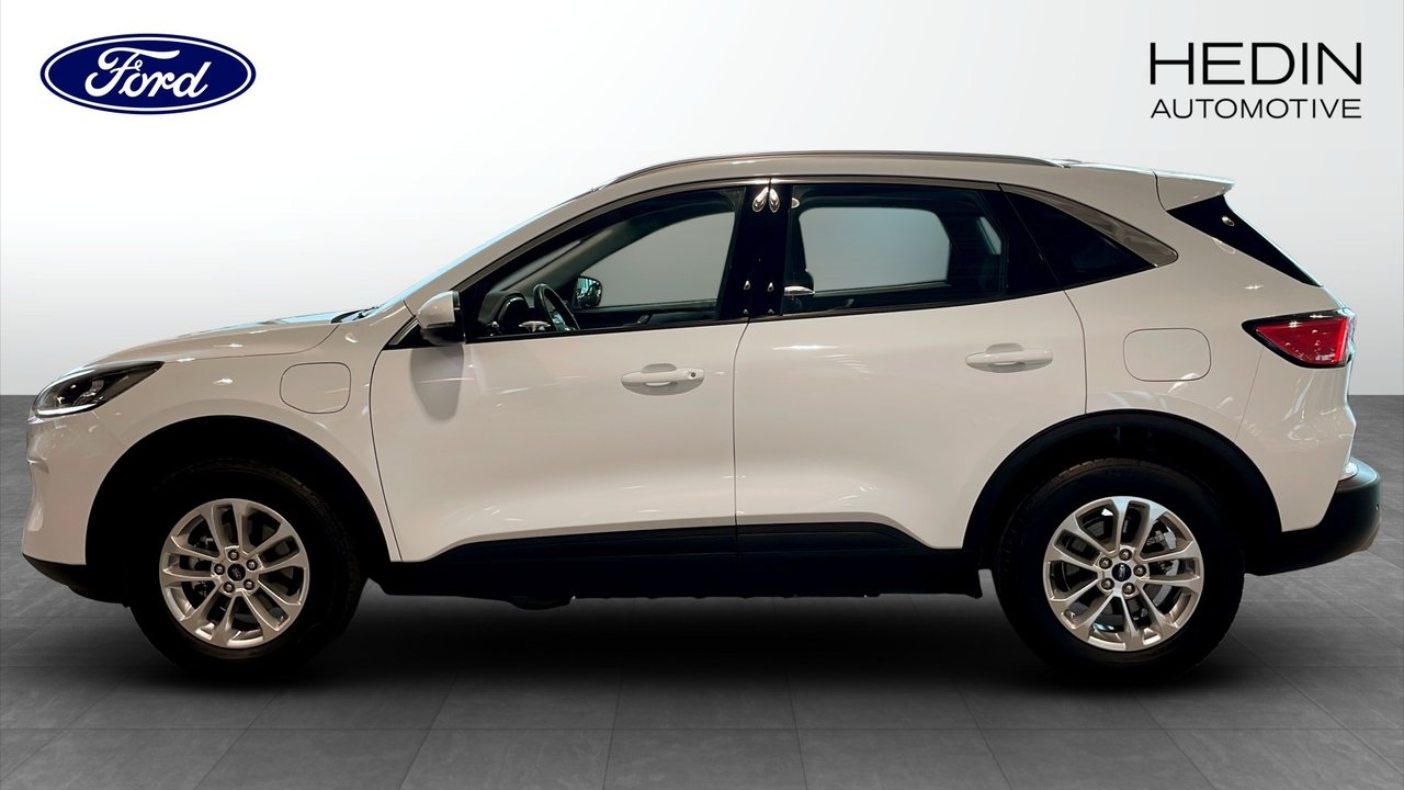 Ford Kuga Titanium PHEV / Vinter Pkt 2023, kuva 6/9