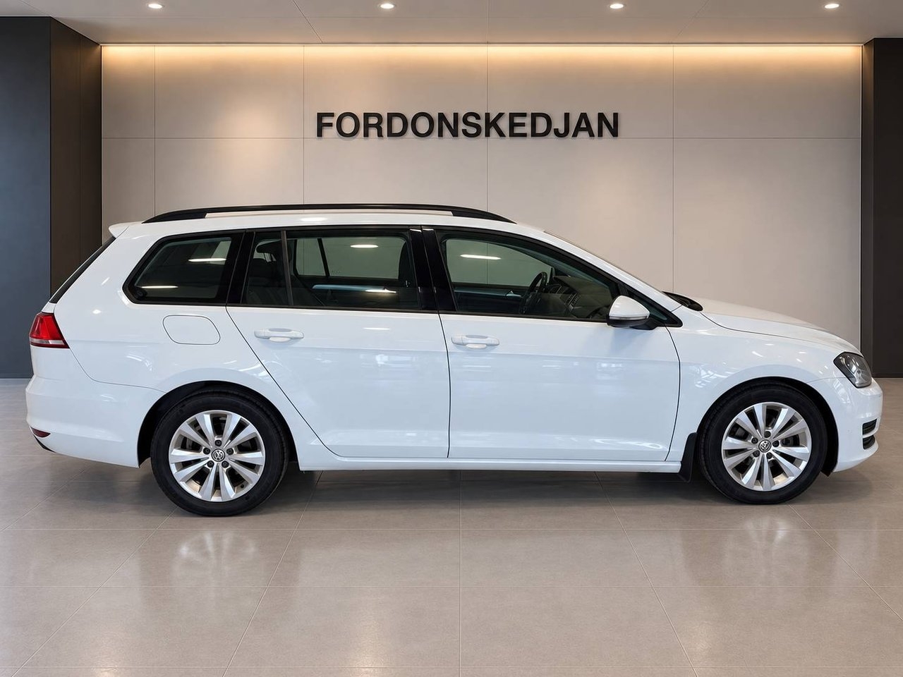 Volkswagen Golf 2016, photo 4/19
