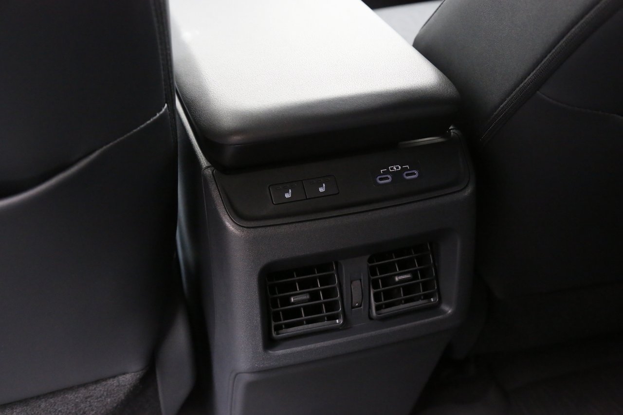 Subaru Uncharted Limited 77kWh 2WD 224hk 2026, photo 7/23