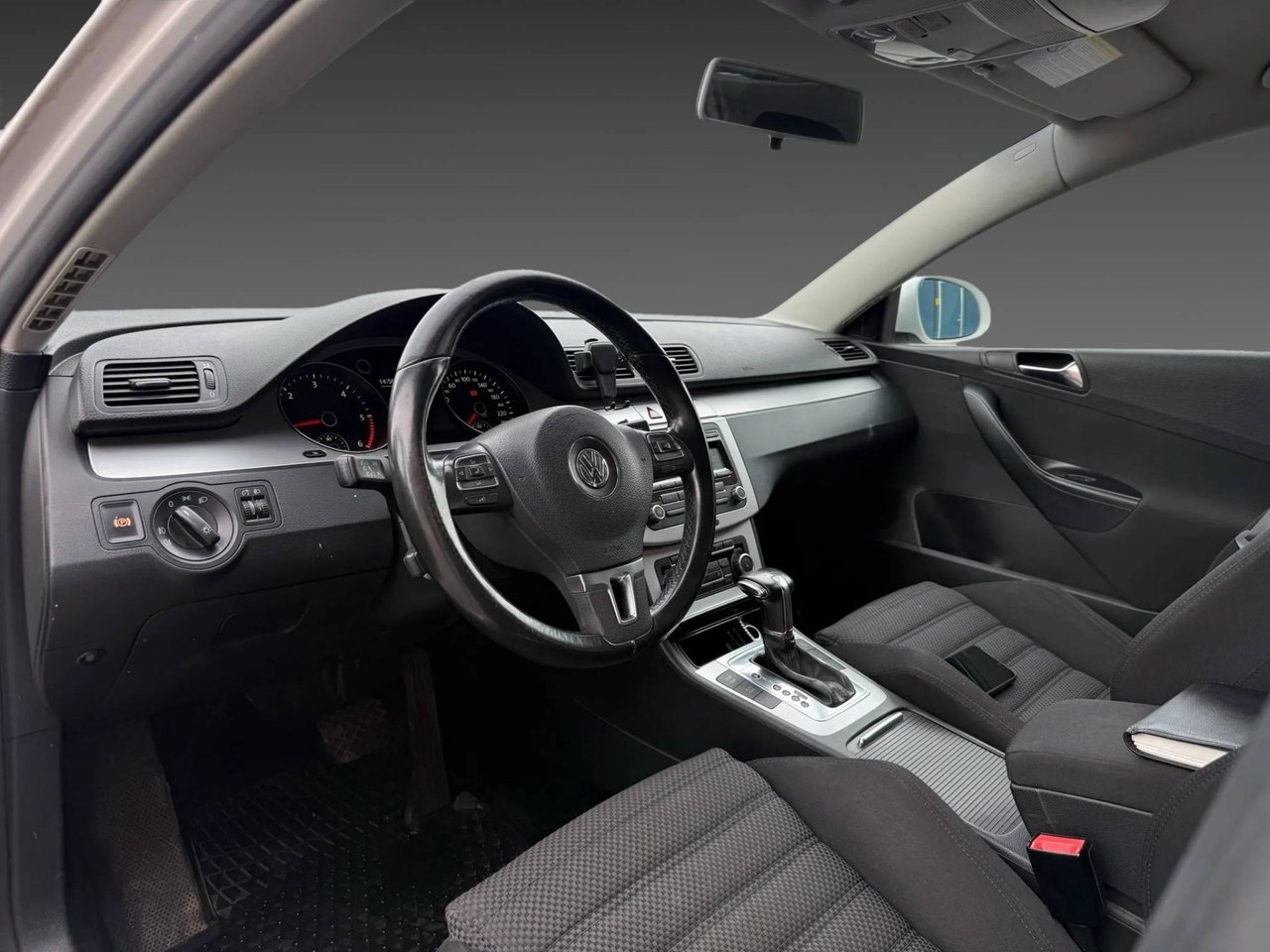 Volkswagen Passat 2010, bild 5/7