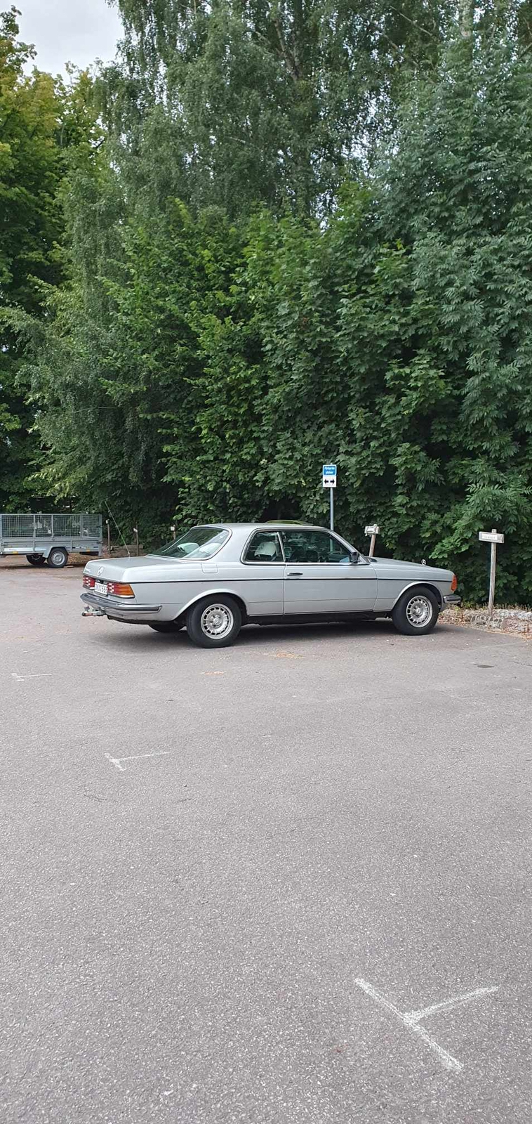 Mercedes-Benz 280