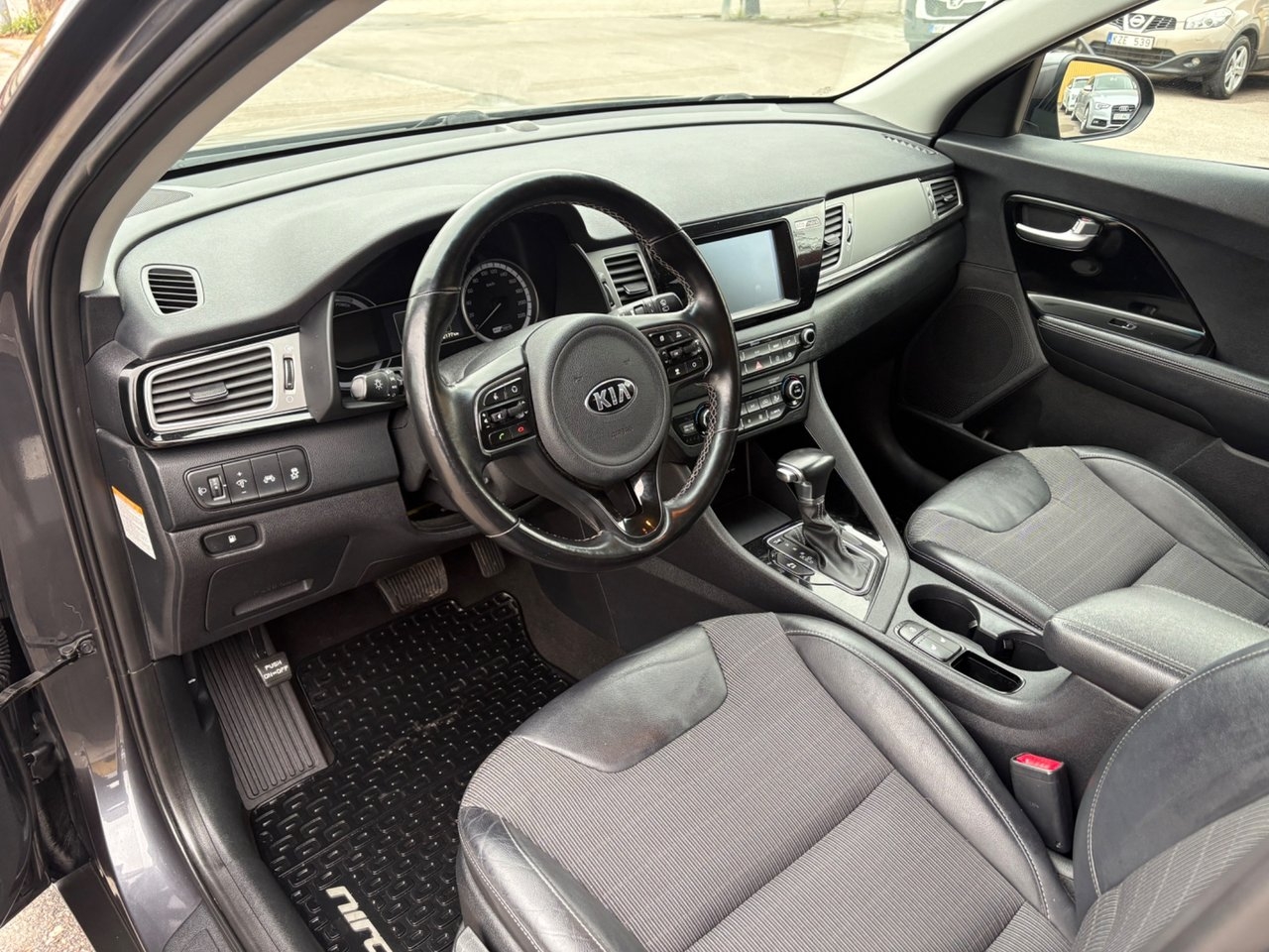 Kia Niro 2017, bild 7/10
