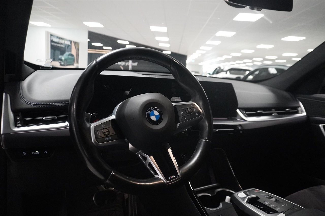 BMW X1 sDrive18i M Sport Fartpilot 2023, bild 2/10