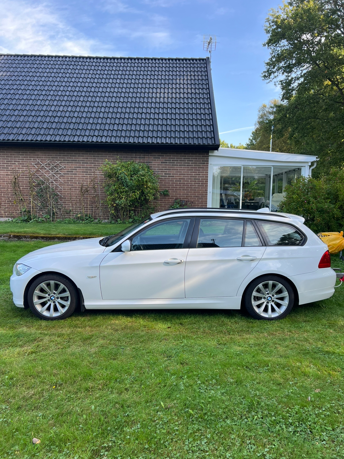 BMW 320 d Touring Automatisk 2012, bild 6/9