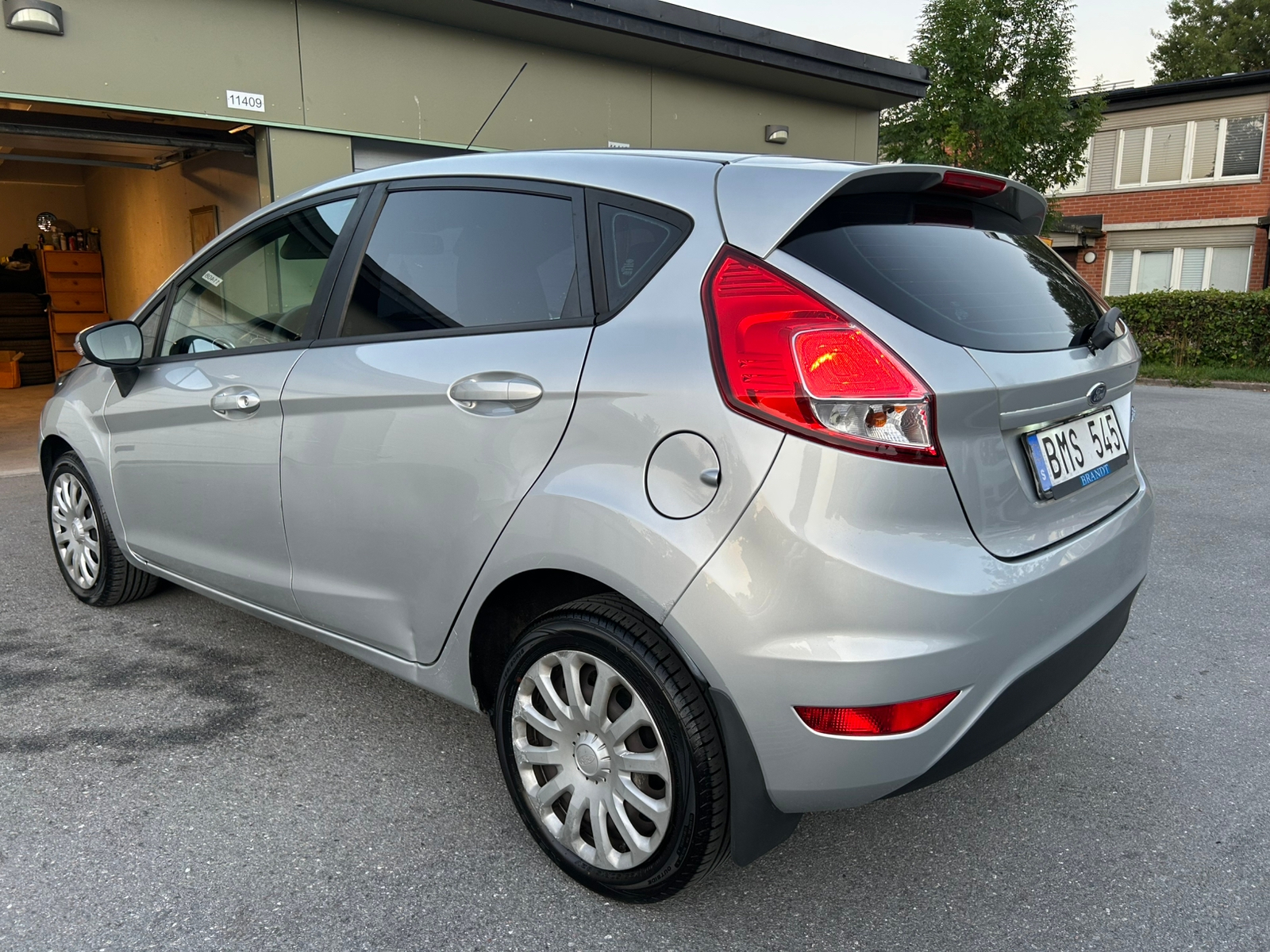 Ford Fiesta 5-dörrar 1.25 Manuell 2013, kuva 2/8